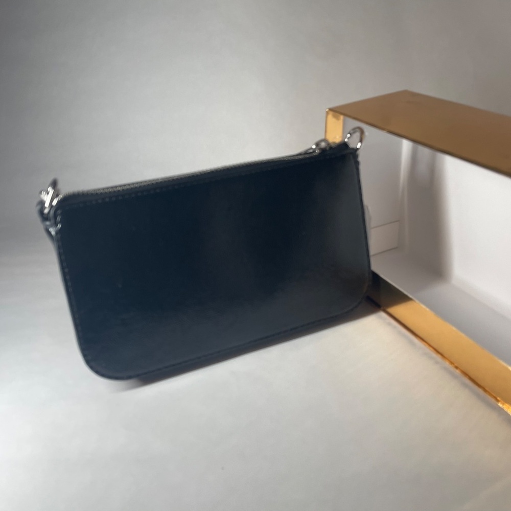 Michael Kors New with Tag (NWT) Black Jet Set Sm Chain Pouchette - Picture 4 of 7
